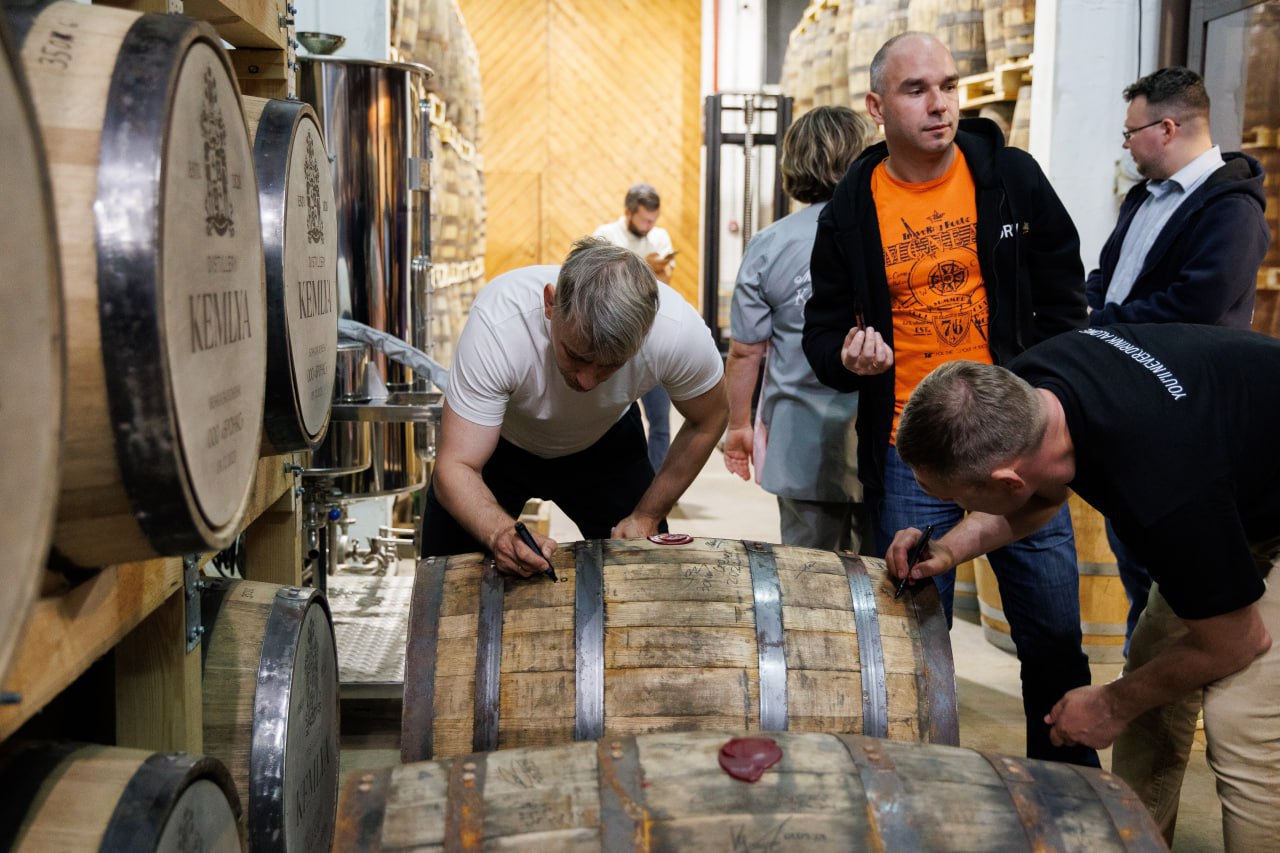 Сделай свой виски на винокурне «Кемля»